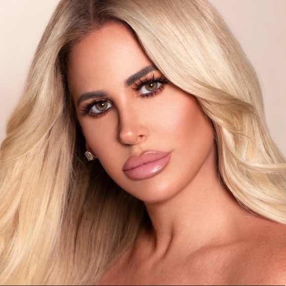 KAB Cosmetics Contour Palette - Picture 4 of 6